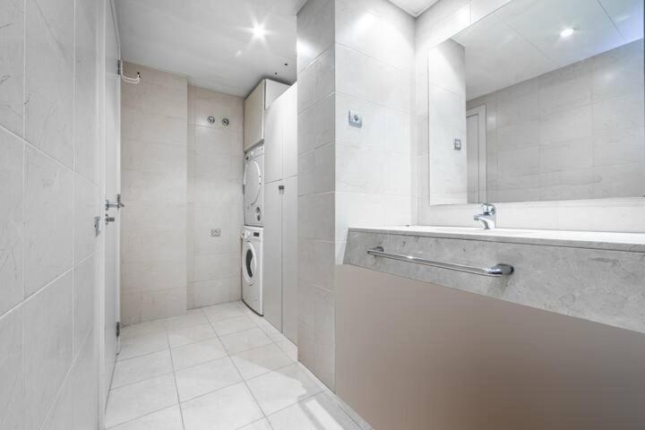 Teatro Appartement Barcelona Buitenkant foto